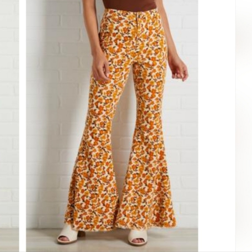 Versona Golden Flower Retro Pants